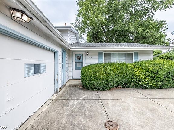 2nd image of 10774 Gordon Dr