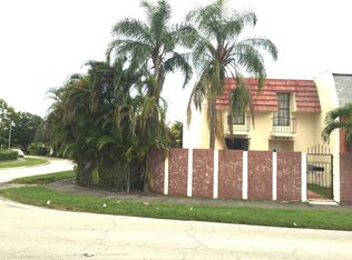 9155 SW 97th Ave, Miami, FL 33176