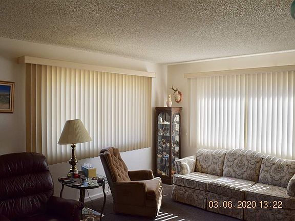 3rd image of 940 Jefferson Ave