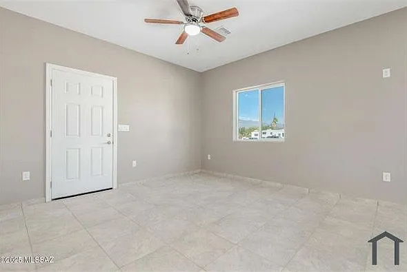 2 bed, 803 sqft, $1,450 — Photo 3