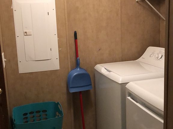 Laundry room/back door acces