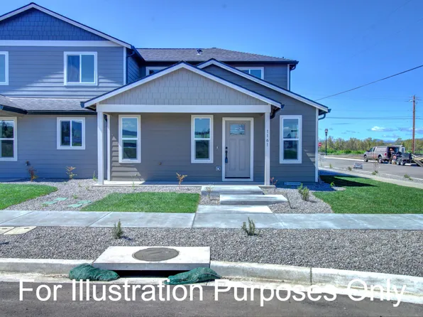 4746 Gebhard Rd, Central Point, OR 97502