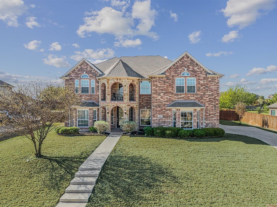1st image of 1643 Desert Hills Dr