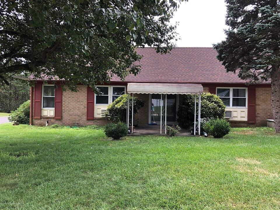 1st image of 13A Penwood Dr #54A