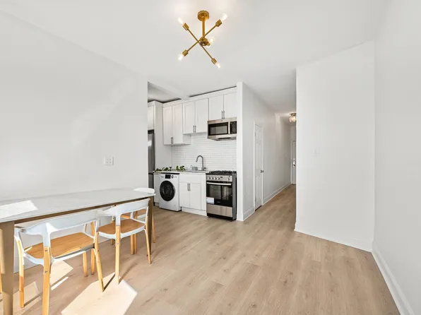 57 Corbin Avenue image 16 of 21