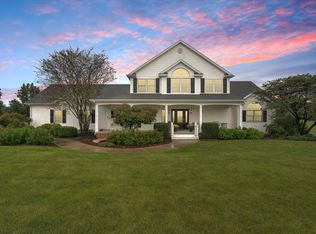 2448 N 1450 East Rd, White Heath, IL 61884