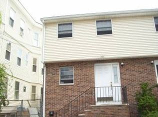 226 Walnut Ave, Revere, MA 02151