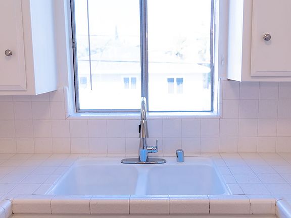 5th image of 1200 S Wooster St APT 205