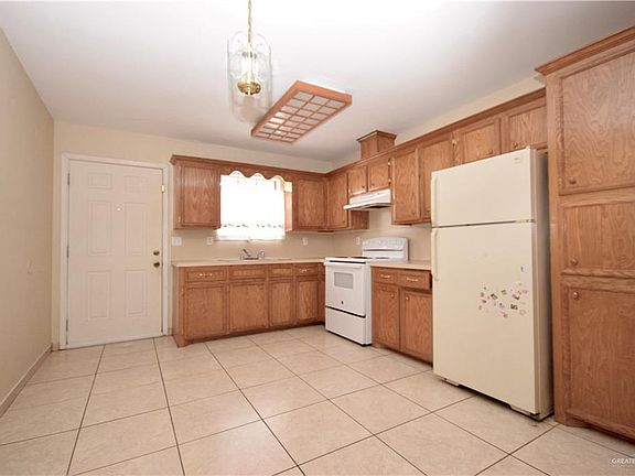 3rd image of 1820 Norma Ln APT 3