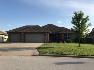 343 E Lombardy Dr, Republic, MO 65738