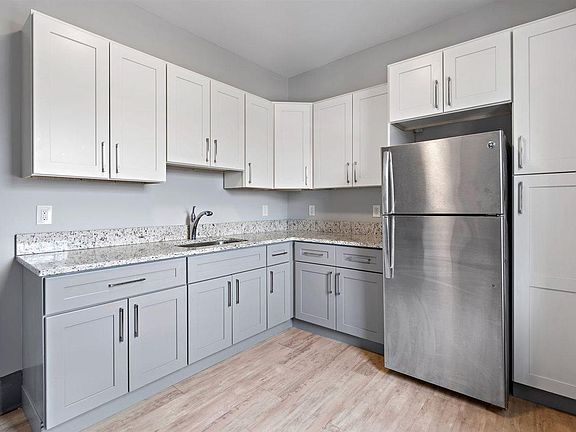 4th image of 6700 Bergenline Ave #1