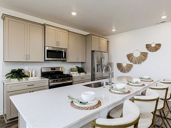 6th image of this home
