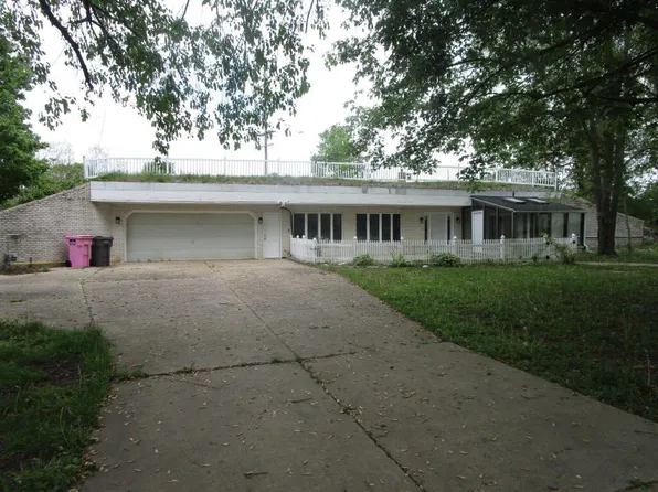 12600 15 1/2 Mile Rd, Marshall, MI 49068