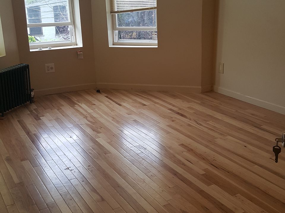 1st image of 163 Lefferts Ave