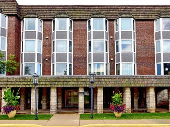 2500 Windsor Mall APT 1N, Park Ridge, IL 60068