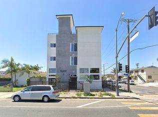 11201 S Main St #4, Los Angeles, CA 90061