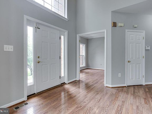 3rd image of 18000 Wildman Ct