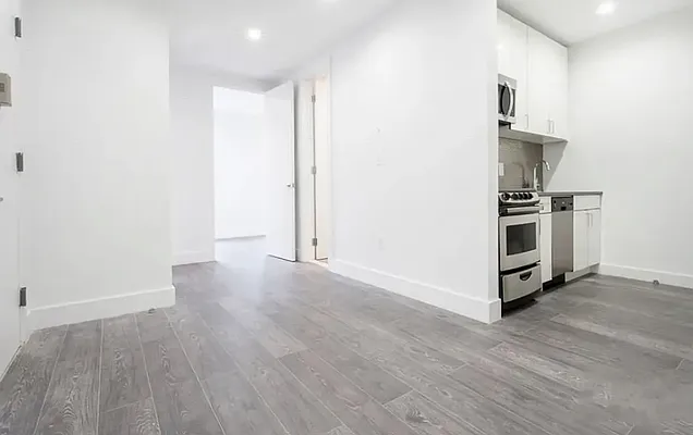 Rented by Michal Kuras, LREB | media 8