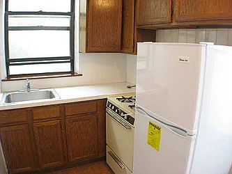 Rented by Glasser Realty LLC