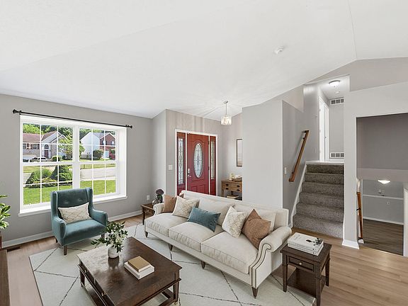 2nd image of 1824 Princess Ct