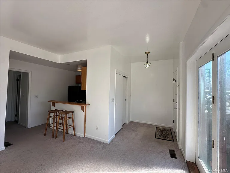 165 Ulster Ave #8 — Photo 14
