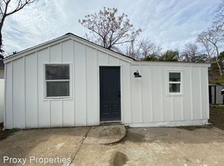 935 Harlandale Ave, Dallas, TX 75216