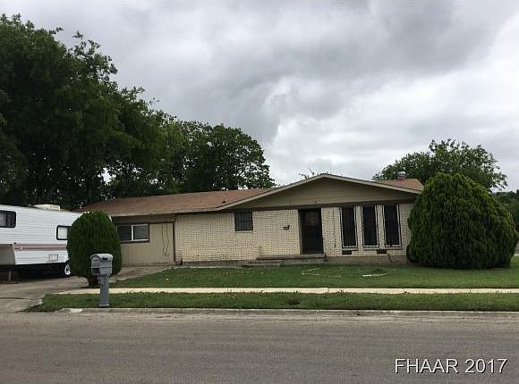1st image of 2206 Estelle Ave