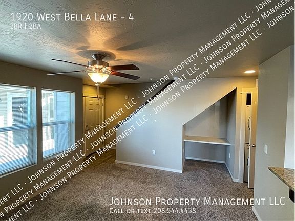 4th image of 1920 W Bella Ln #4
