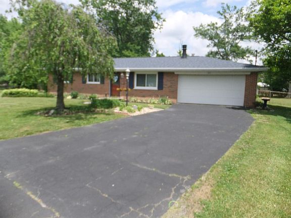 2nd image of 582 Weil Dr