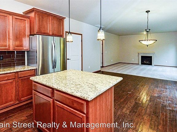 5th image of 708 183rd Street Ct E