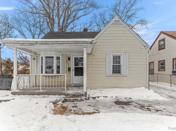 4920 Weddell St, Dearborn Heights, MI 48125