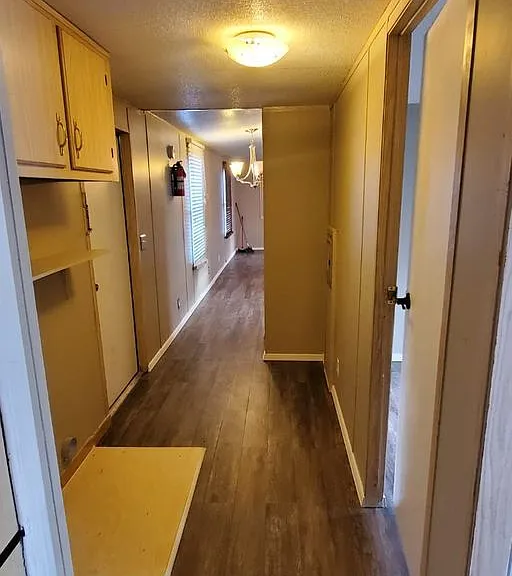 214 Colorado Dr — Photo 13