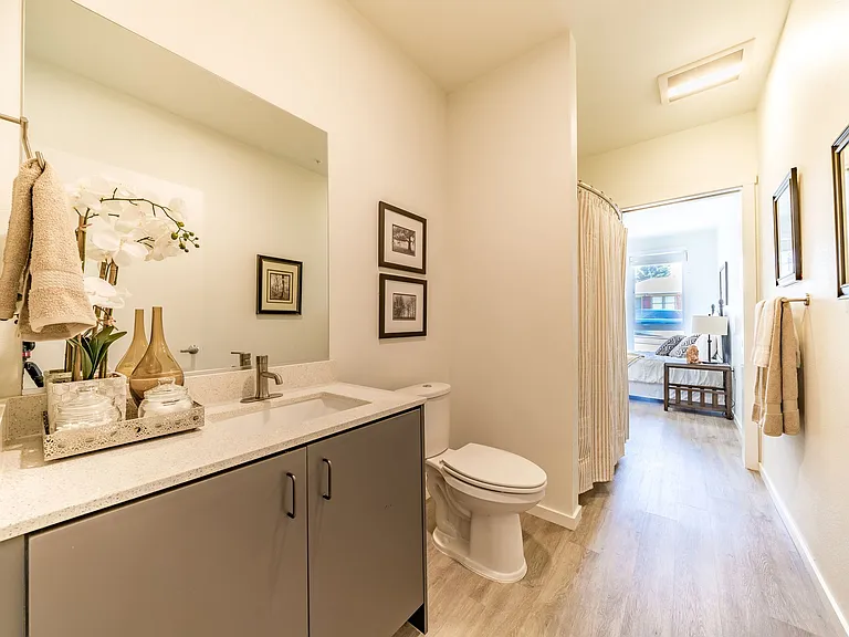 Discover Your Dream Home at Franklin Flats! — Photo 6