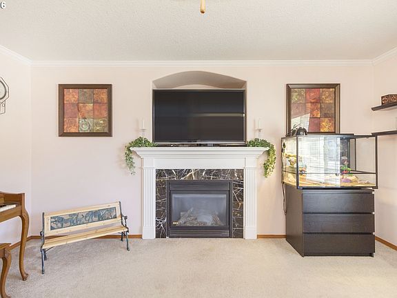 5th image of 2716 NE 80th St