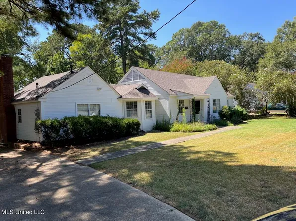 449 Stillwood Dr, Jackson, MS 39206