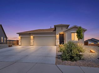 424 Liam Ct, Los Lunas, NM 87031