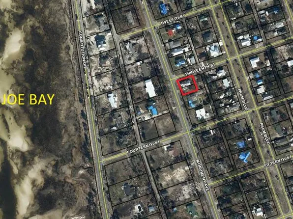 1301 Monument Ave, Port Saint Joe, FL 32456