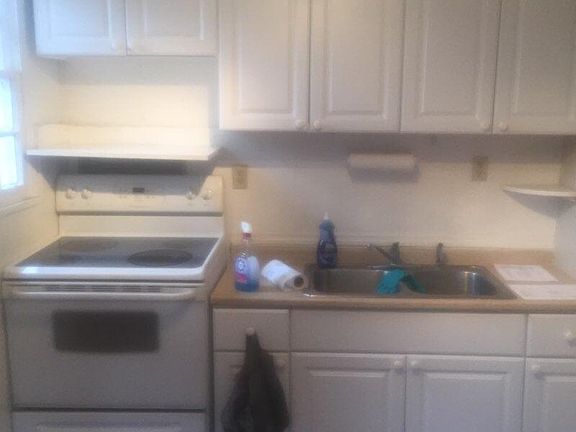 4th image of 323 Sewanee Ave