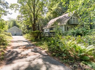 6101 S Shore Dr, Whitehall, MI 49461