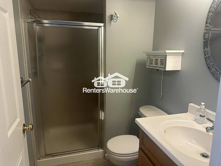 5613 Harvey Ct — Photo 37