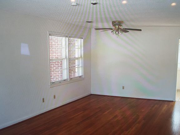2nd image of 1051 Gerhardt Dr