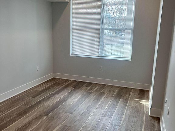 3rd image of 3847 Wallace St #1