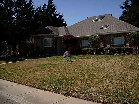 2nd image of 331 Sandy Creek Dr