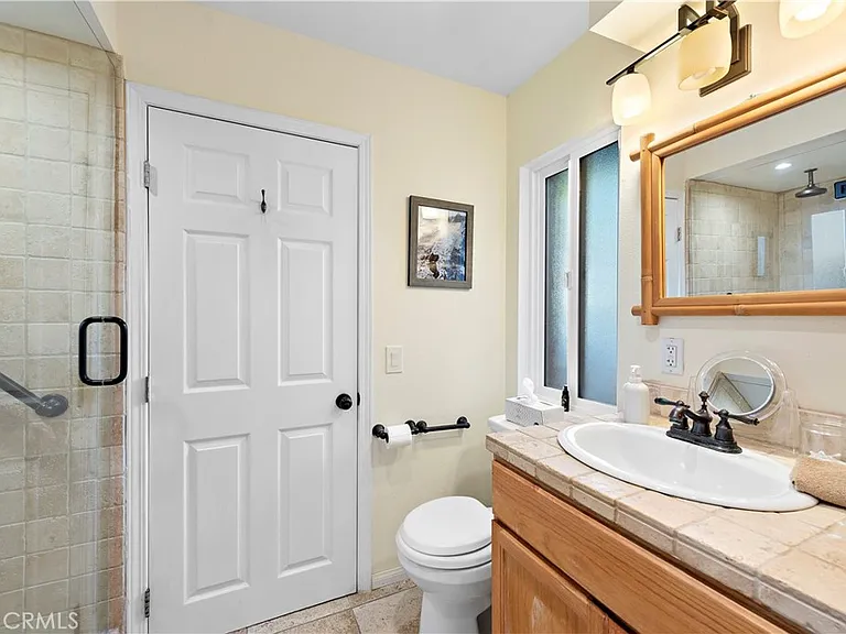 137 Cleo St — Photo 20