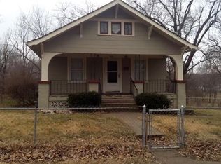 904 S Cottage St, Independence, MO 64050