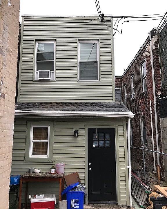 1st image of 742 S 52nd St