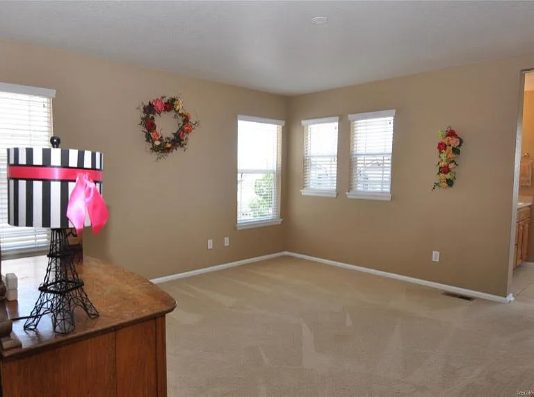 11039 Meadowvale Cir — Photo 1