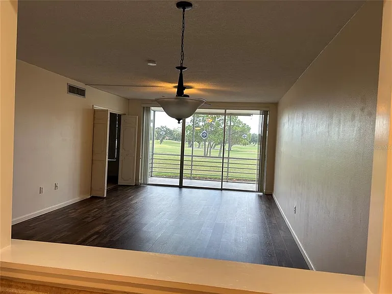 7461 W Country Club Dr N #208 — Photo 6