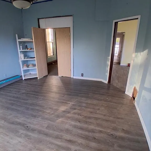 526 Fairholm Ave — Photo 8