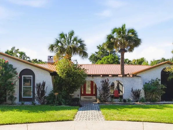 114 Fairpoint Dr, Gulf Breeze, FL 32561